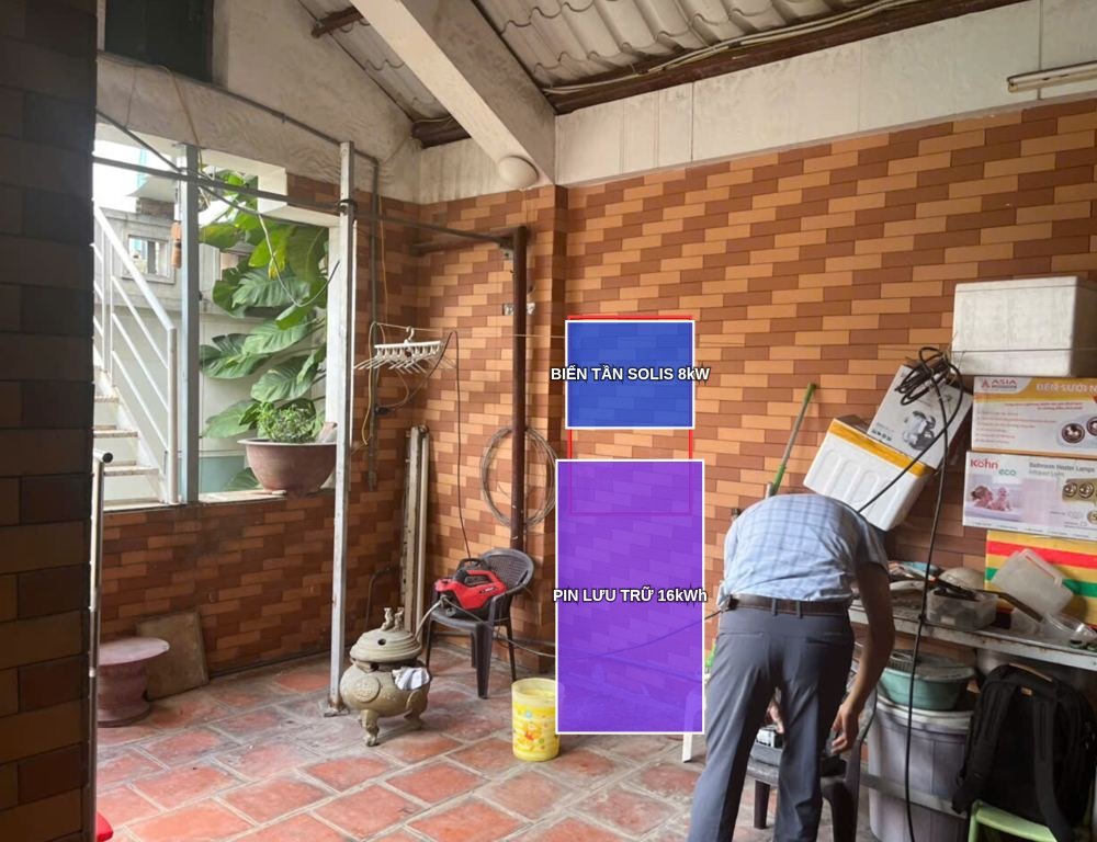 Vị trí dự kiến đặt biến tần Solis và pin lưu trữ tại tầng tum